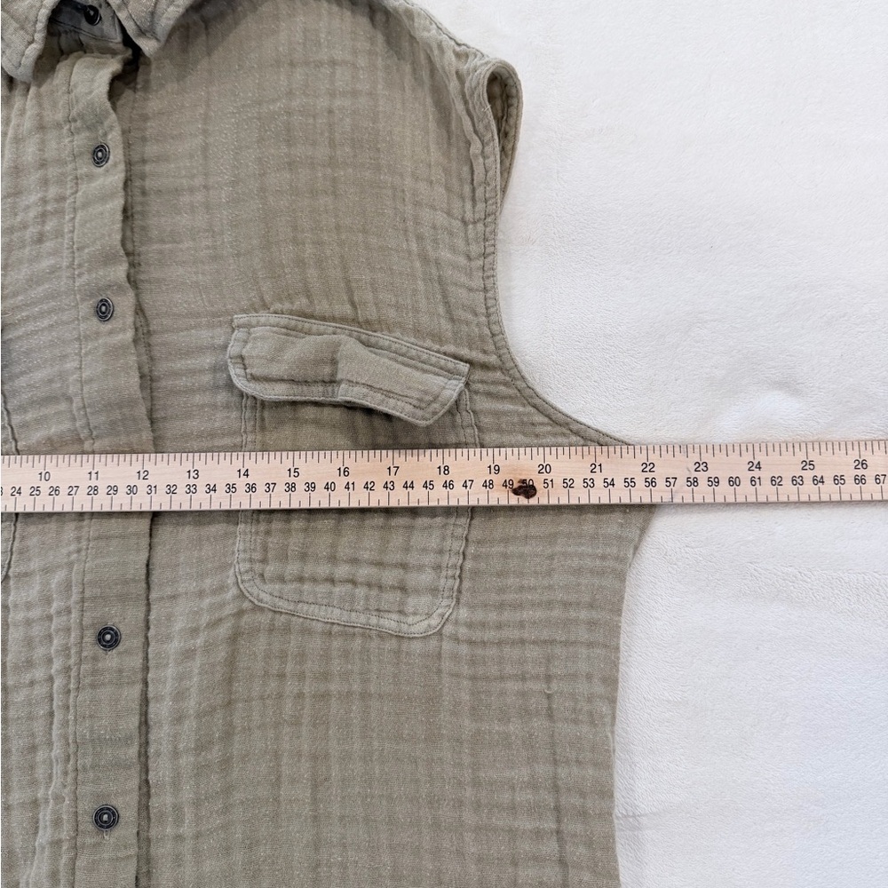 Free People Gauze Button Front Sleeveless Small Beige/Taupe Boho Utility Shirt - Picture 9 of 10